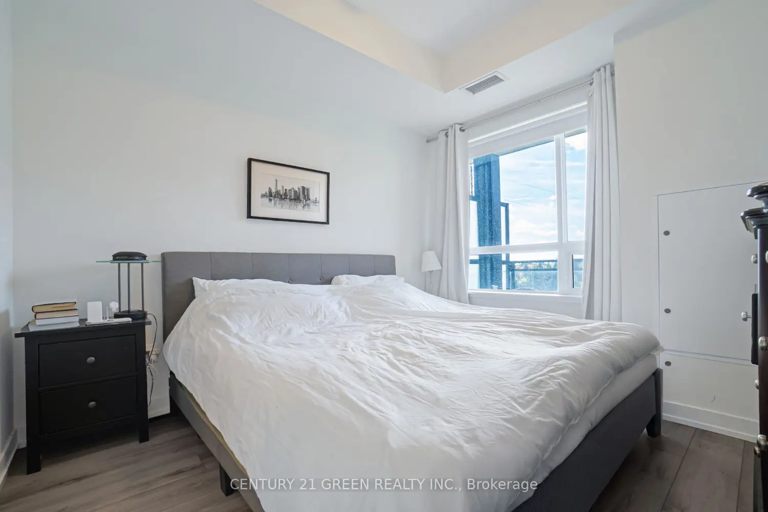 Additional image 10 of 255 Northfield Drive 407