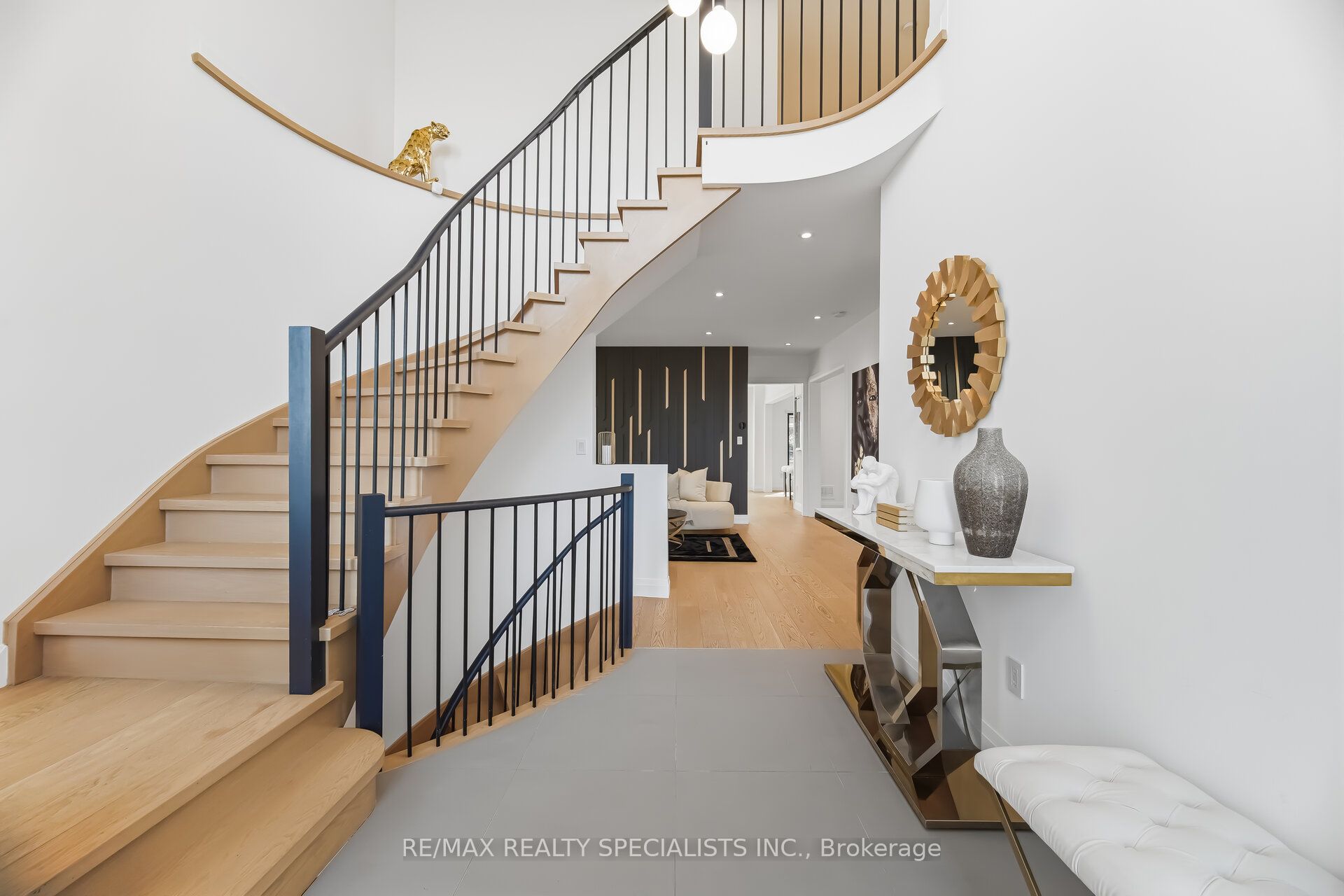 Additional image 6 of 304 Barondale Drive, Mississauga, ON, L4Z 3T7