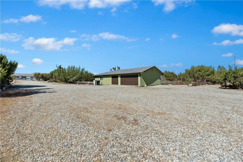 Additional image 95 of 7215 Kourie Way, Oak Hills, CA 92344