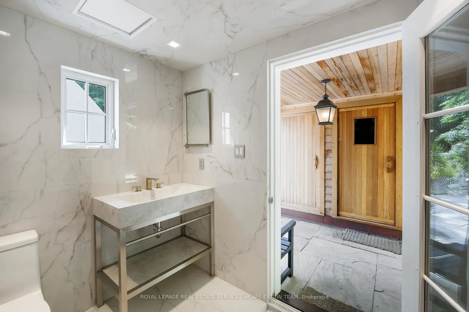 Additional image 13 of 75 Queen Street