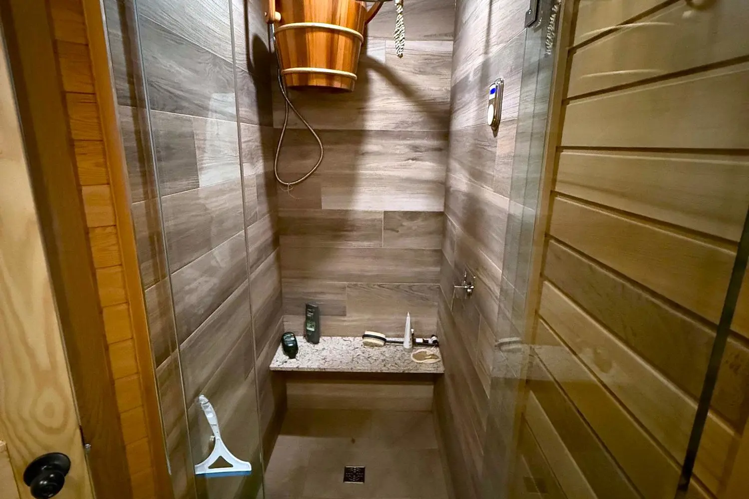 Additional image 16 of 218 Bayview Road