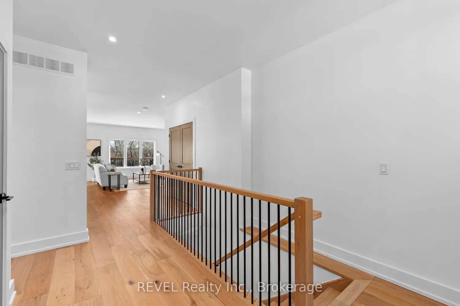 752 Gorham Road photo 4
