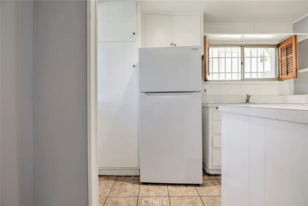 Additional image 50 of 3352 Montrose Ave, La Crescenta, CA 91214