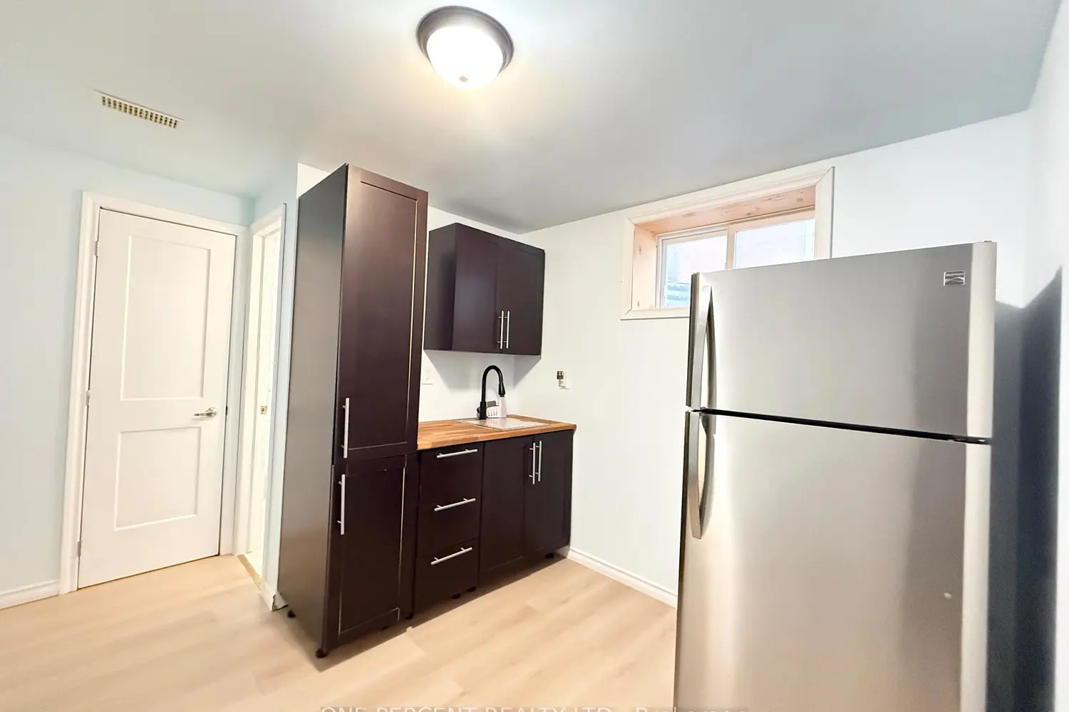 Additional image 13 of 872 Dominion Avenue