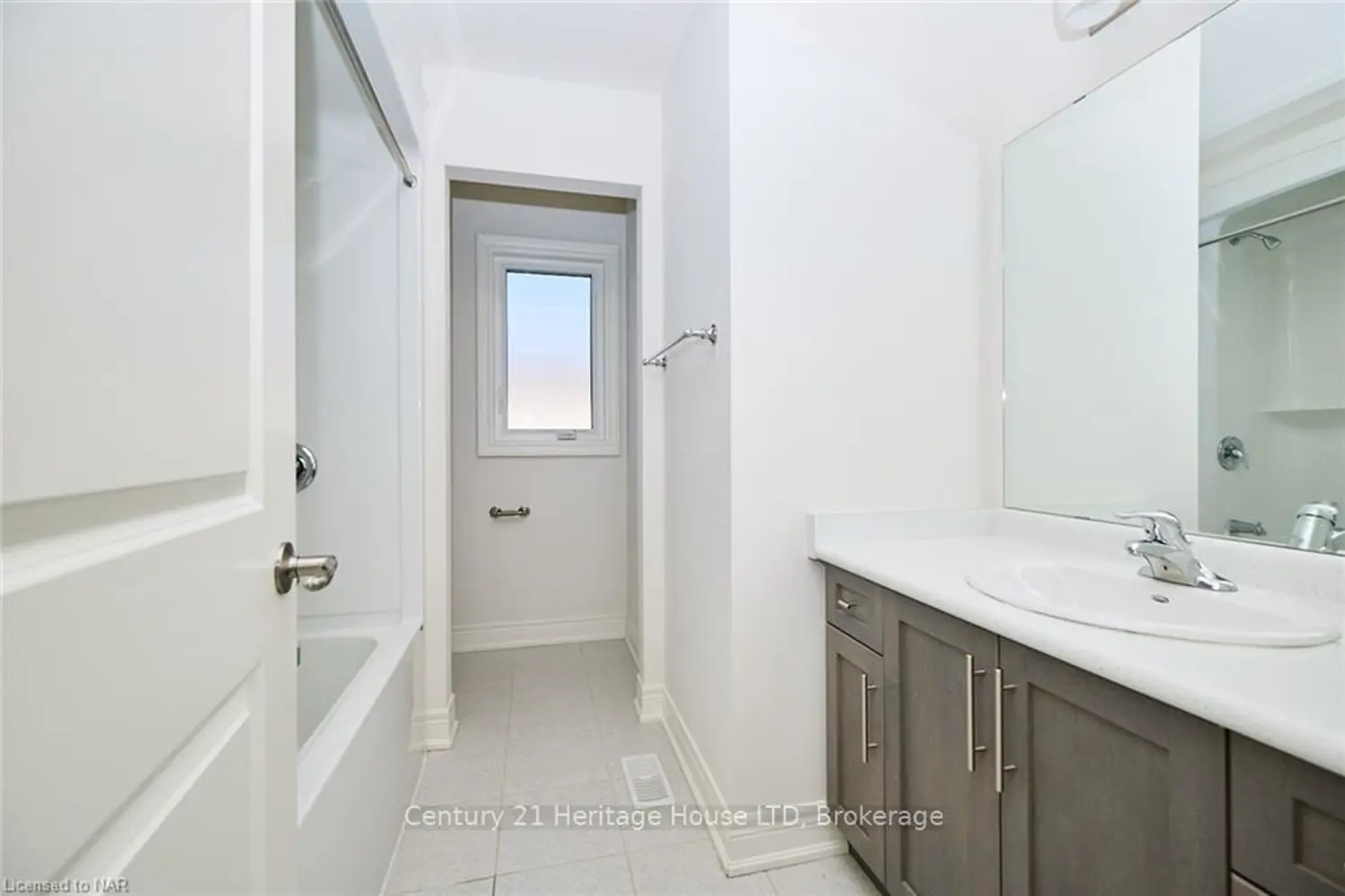 Additional image 12 of 14 Overholt Drive