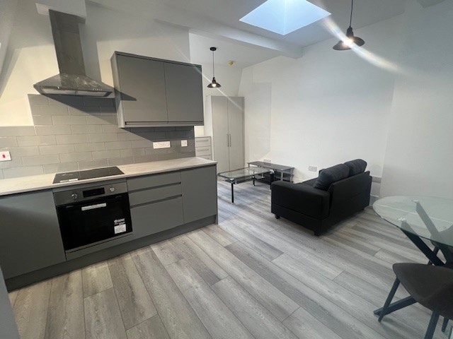 1 Bed Flat, Kirkgate Lofts, LS1, N1 7GU