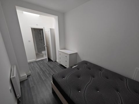 Nursery Street, London N17, Room to rent