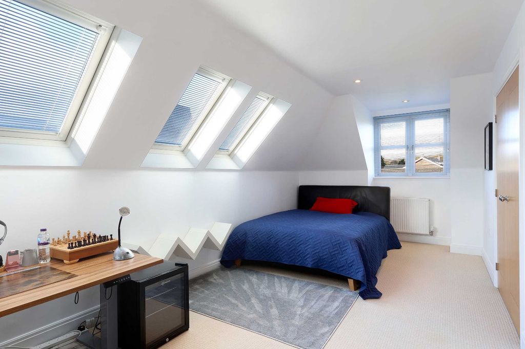 Additional image 23 of 6 bed detached house for saleBarton Drive, Beaconsfield, Buckinghamshire HP9