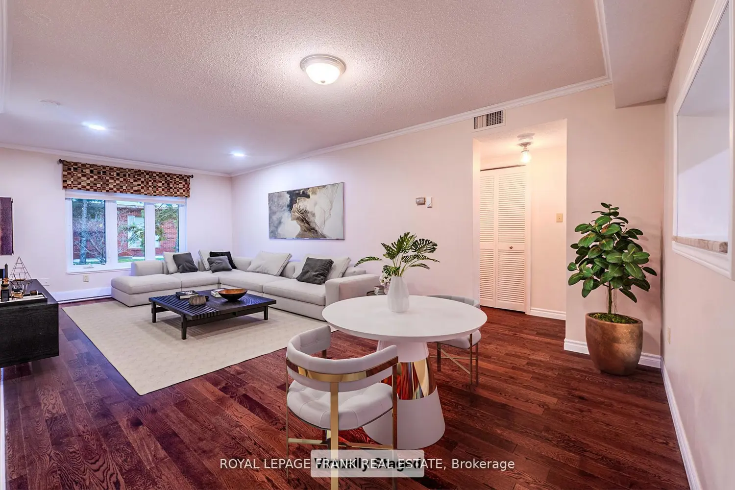 Additional image 4 of 2 Heritage Way 112