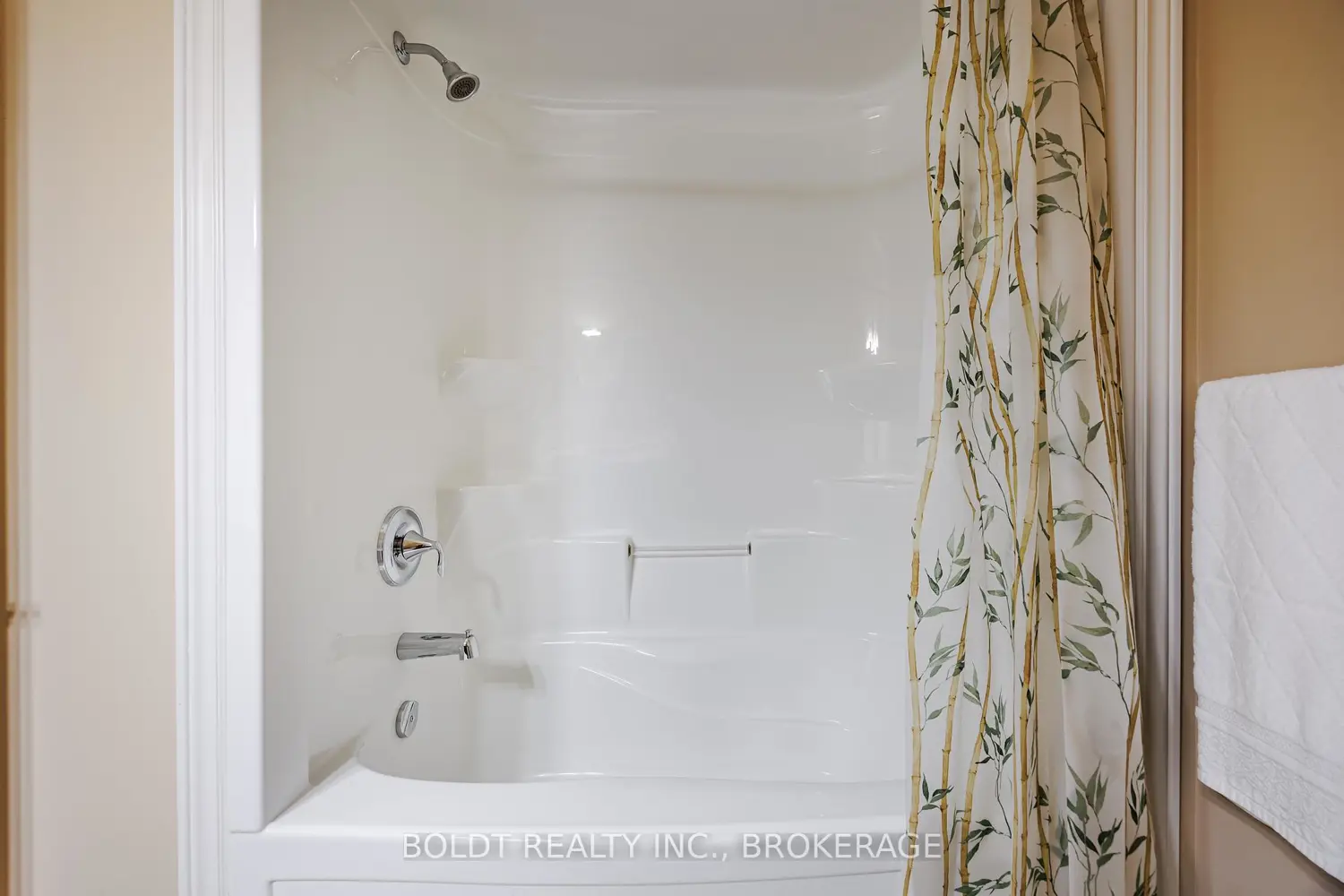 Additional image 4 of 58 Videl Crescent