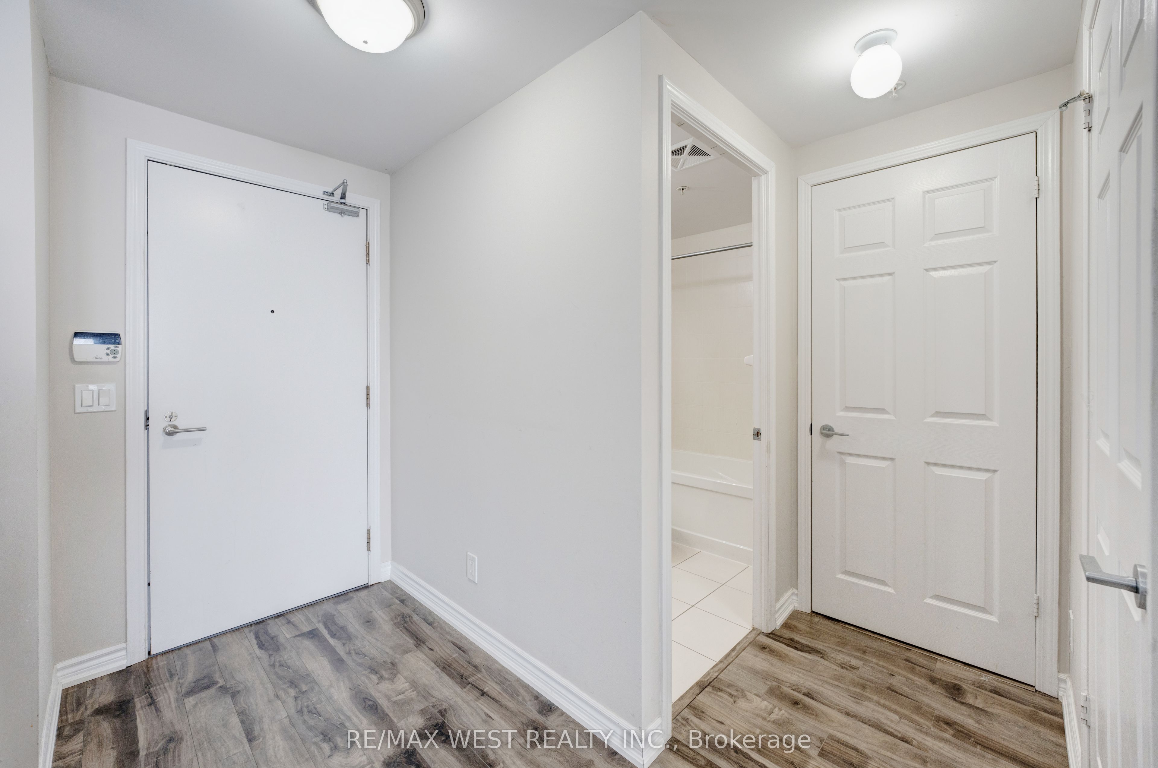Additional image 5 of 627-15 James Finlay Way, Toronto, ON, M3M 0B3