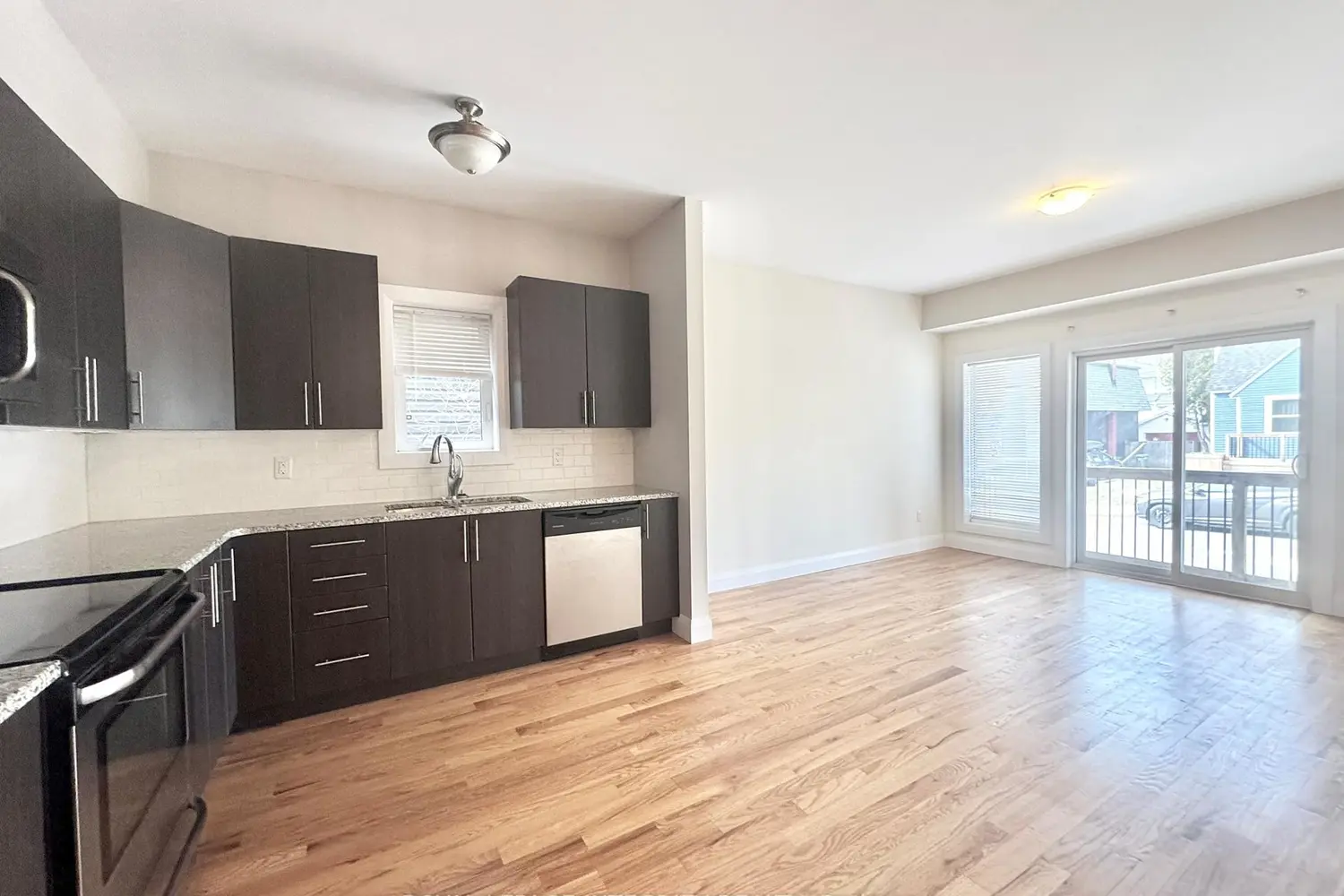 138 King George Street photo 2