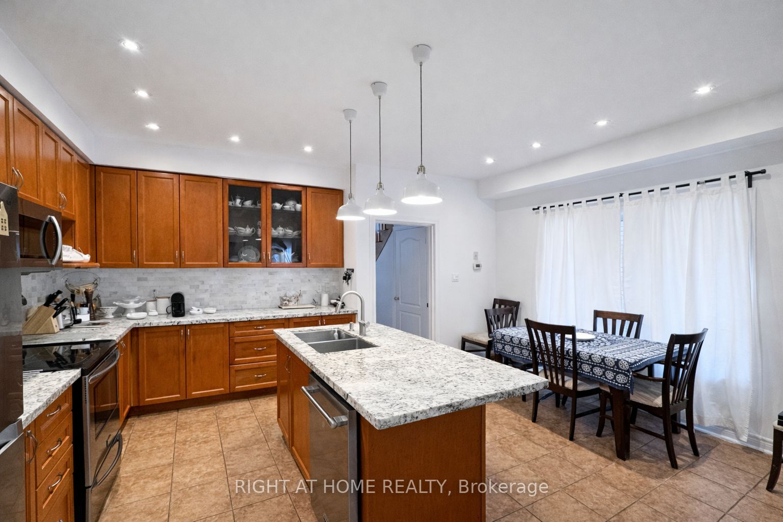 Additional image 5 of 20 Spring Arbour Road, Vaughan, ON, L4J 0B7