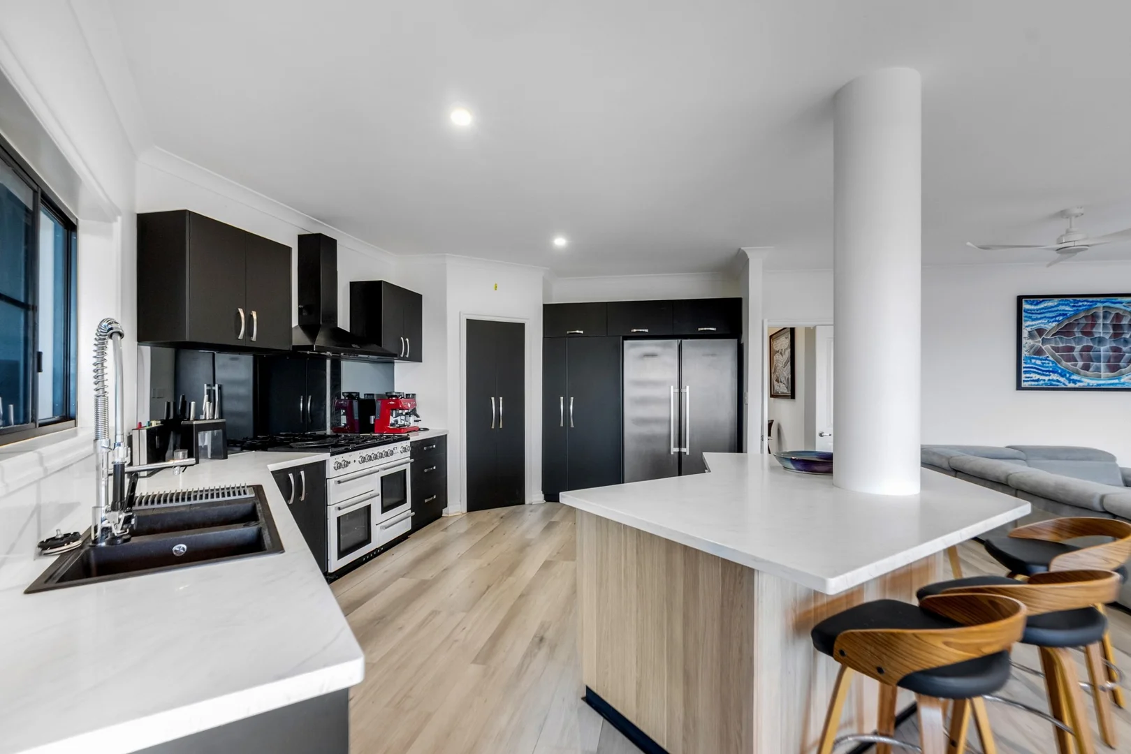 Additional image 3 of 20 Elizabeth Street, Flying Fish Point QLD 4860