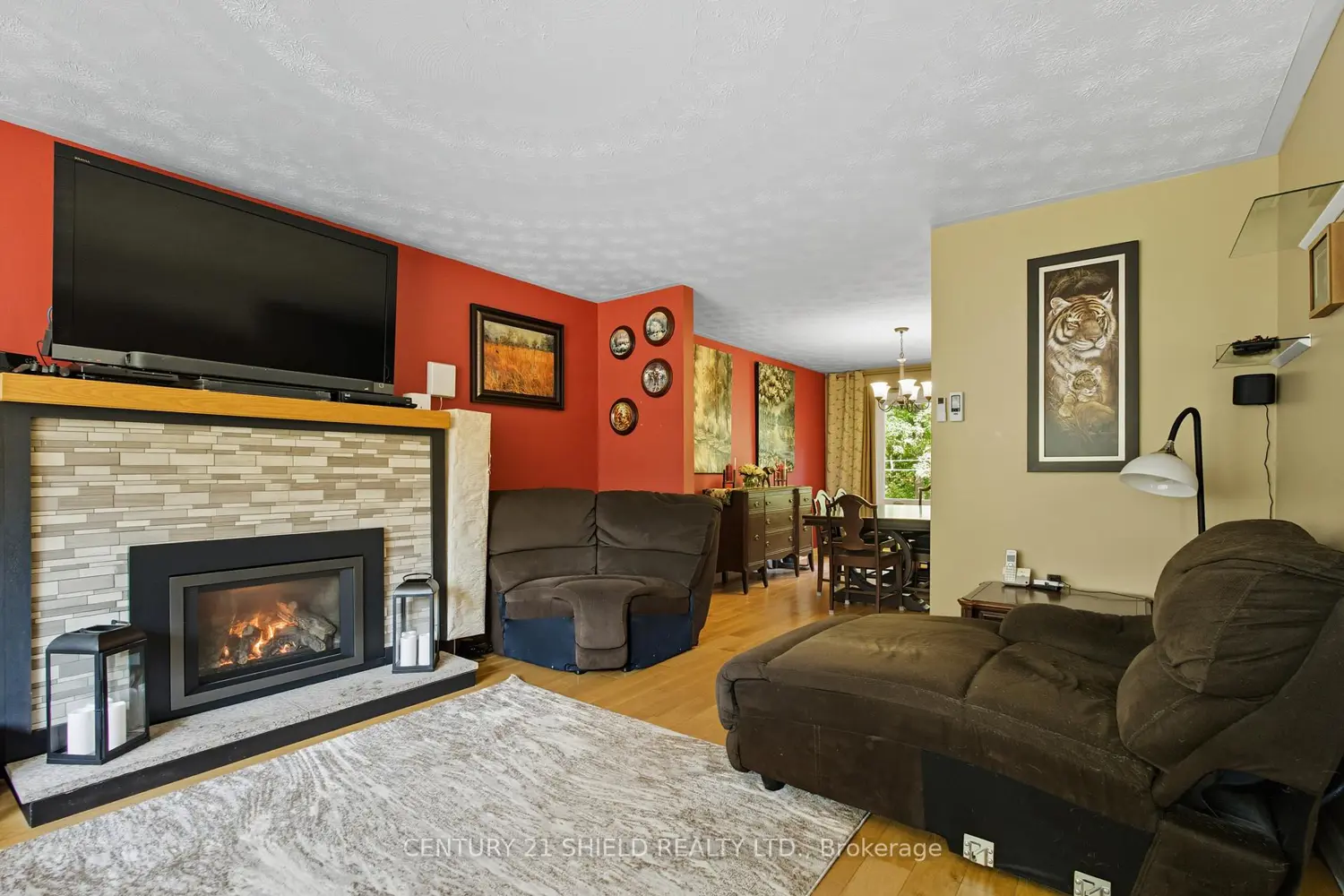 Additional image 6 of 4555 Glen Roy Road