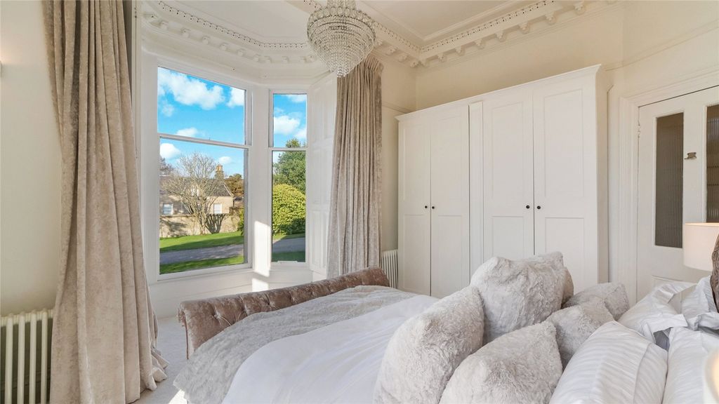 Additional image 12 of 3 bed flat for salePark Place, Stirling, Stirlingshire FK7