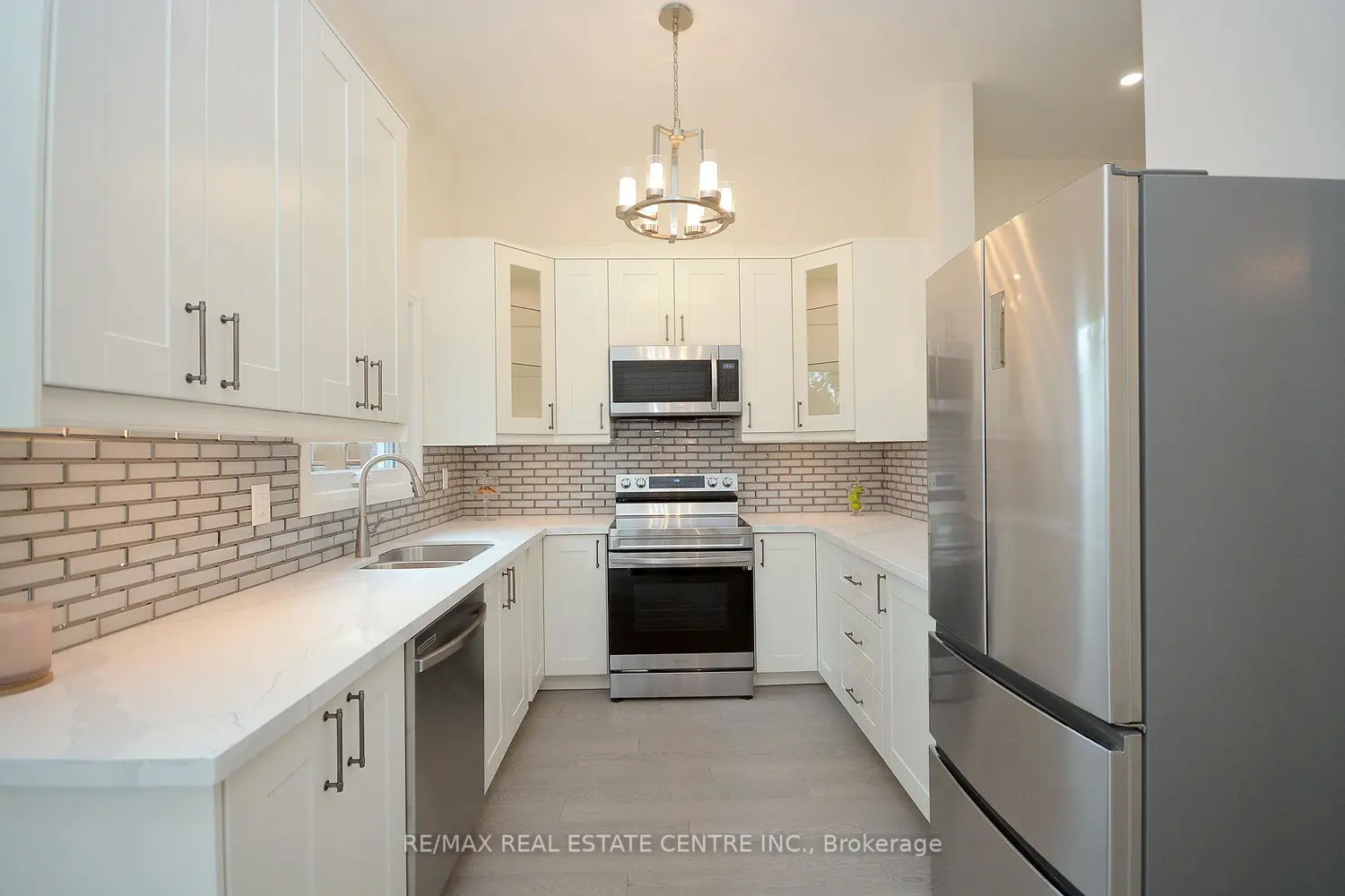 Additional image 8 of 2912 Arvida Circle