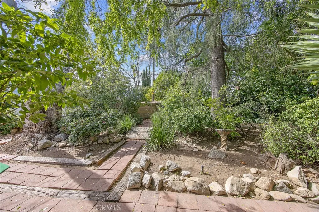 Additional image 70 of 9659 Amanita Ave, Tujunga, CA 91042