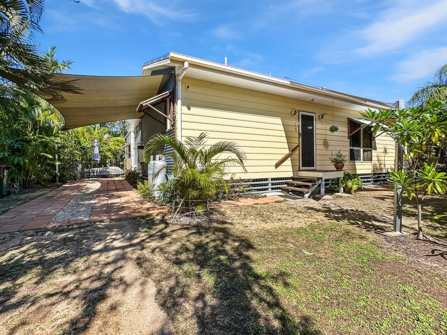 23 Corica Cres, Horseshoe Bay QLD 4819