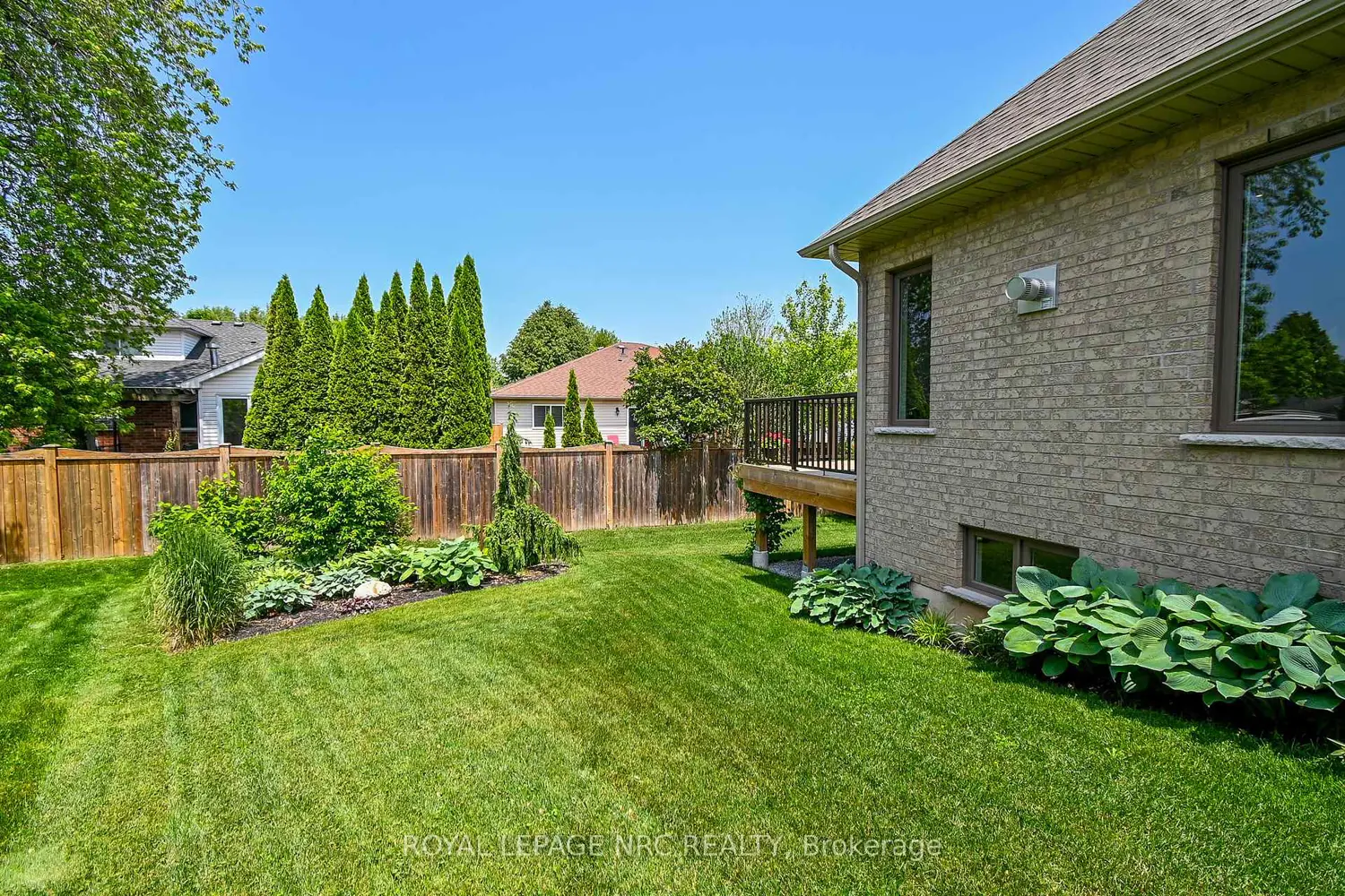 Additional image 20 of 11 Emily Lane