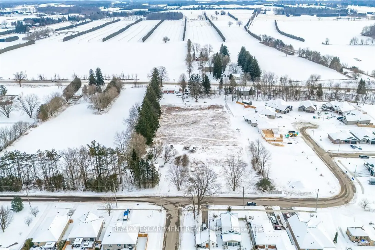 Additional image 9 of 211 Thompson Road