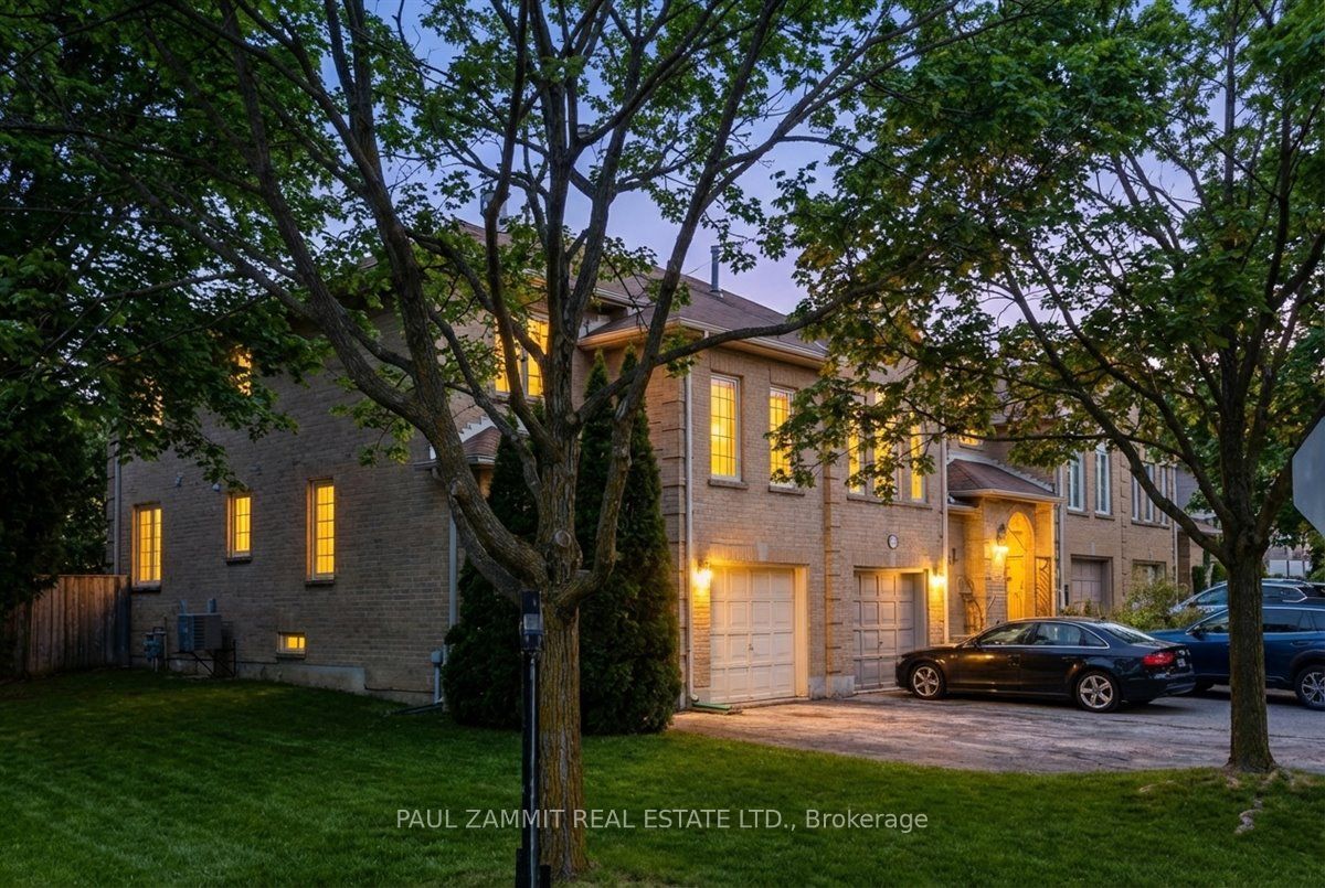 Additional image 2 of 1 Wetherby Circle, Markham, ON, L3T 7R8