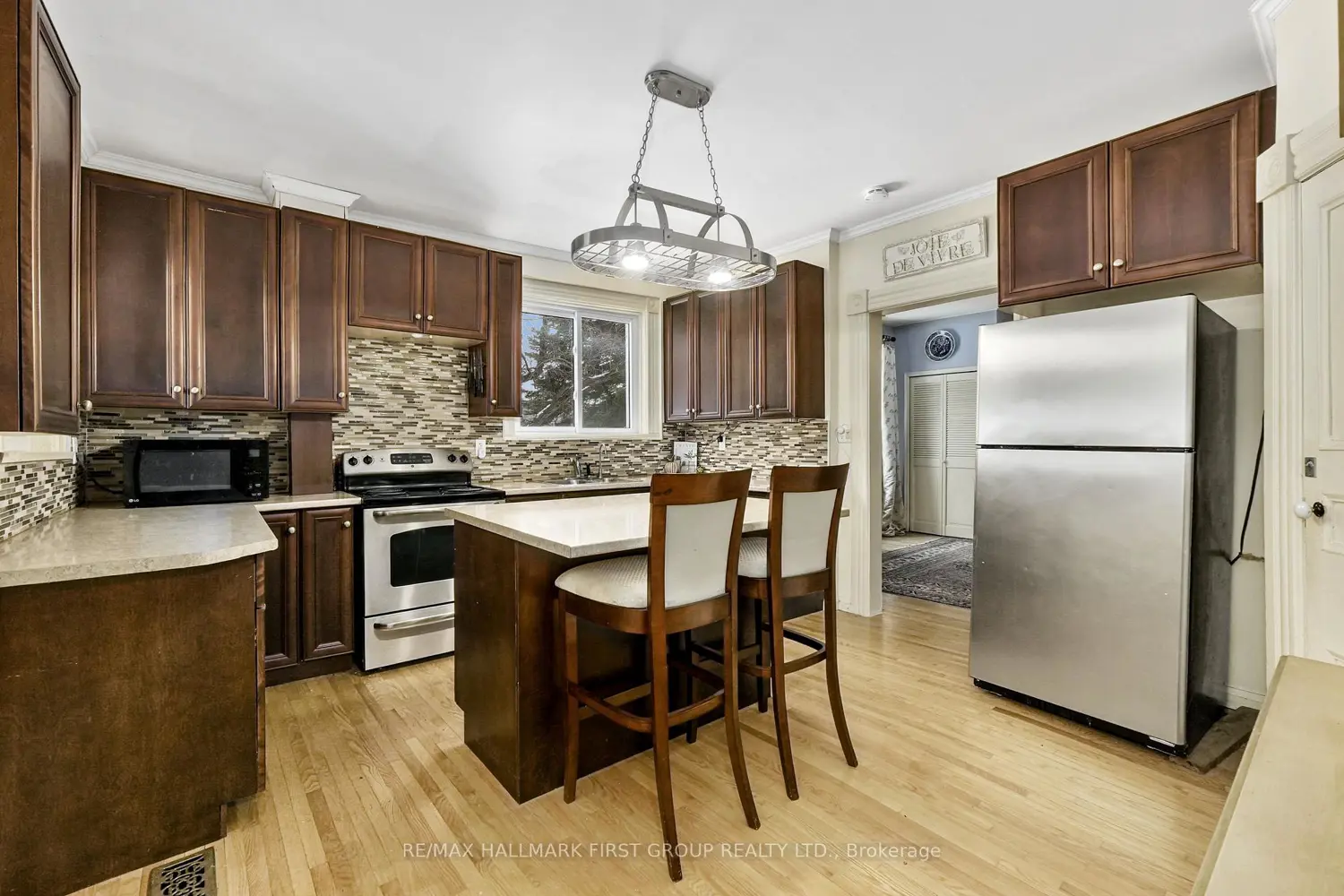 Additional image 9 of 54 Toronto Street