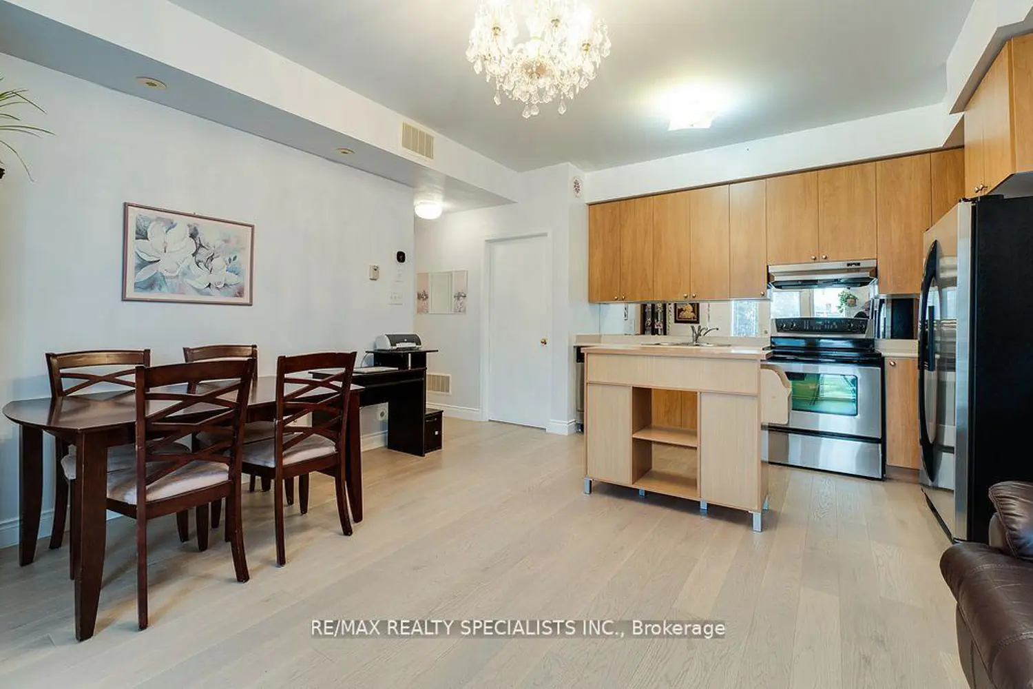 Additional image 7 of 4985 Southampton Drive 44