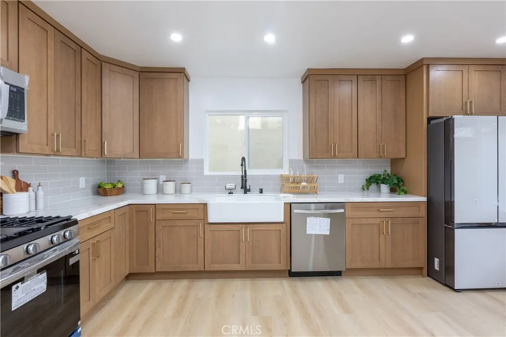 Additional image 65 of 339 Winslow Avenue, Long Beach, CA 90814