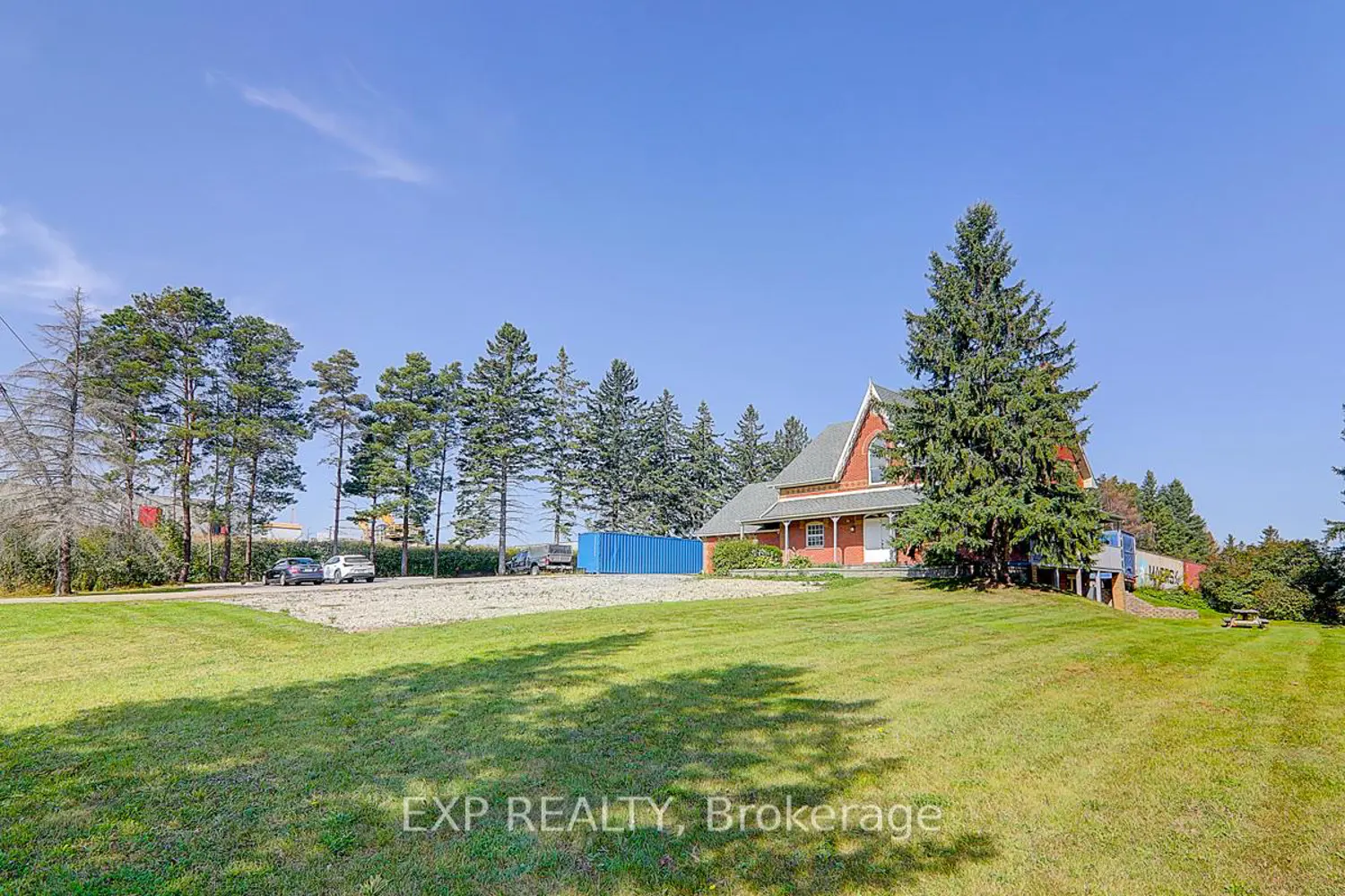 2768 Davis Drive photo 5