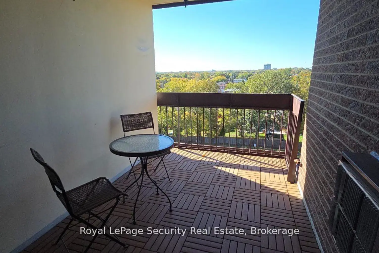 Additional image 18 of 2556 Argyle Road 805