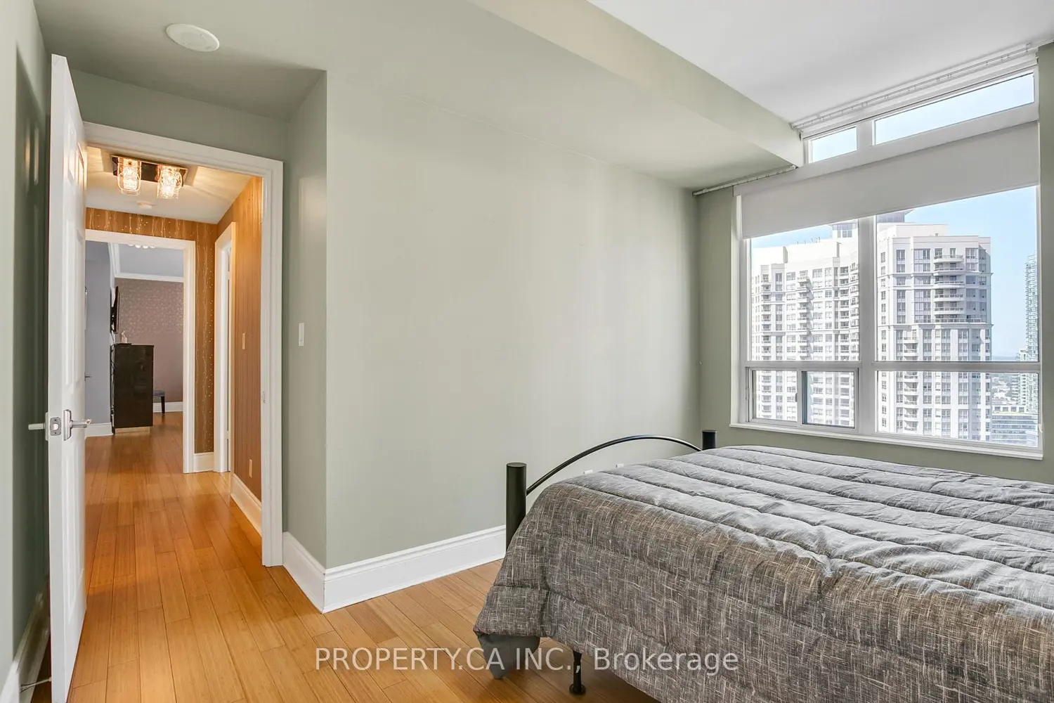 Additional image 13 of 3880 Duke Of York Boulevard 2804