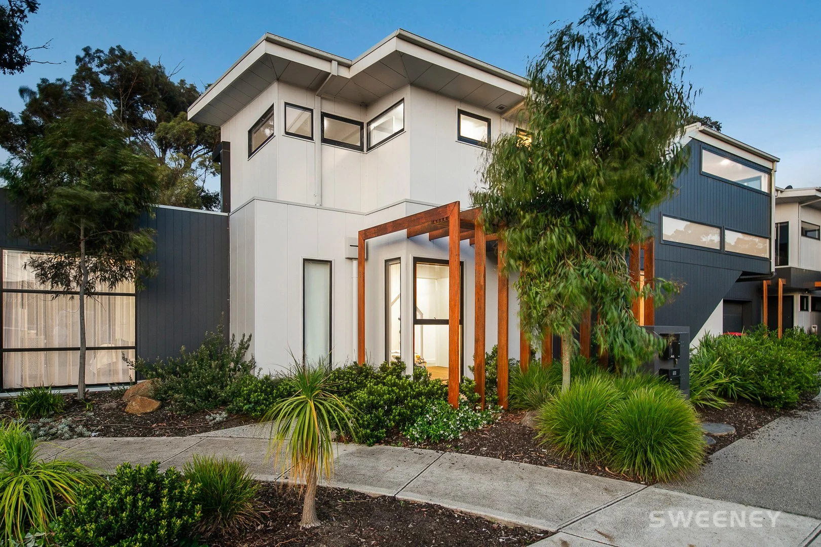 1/16 Cain Court, Altona VIC 3018