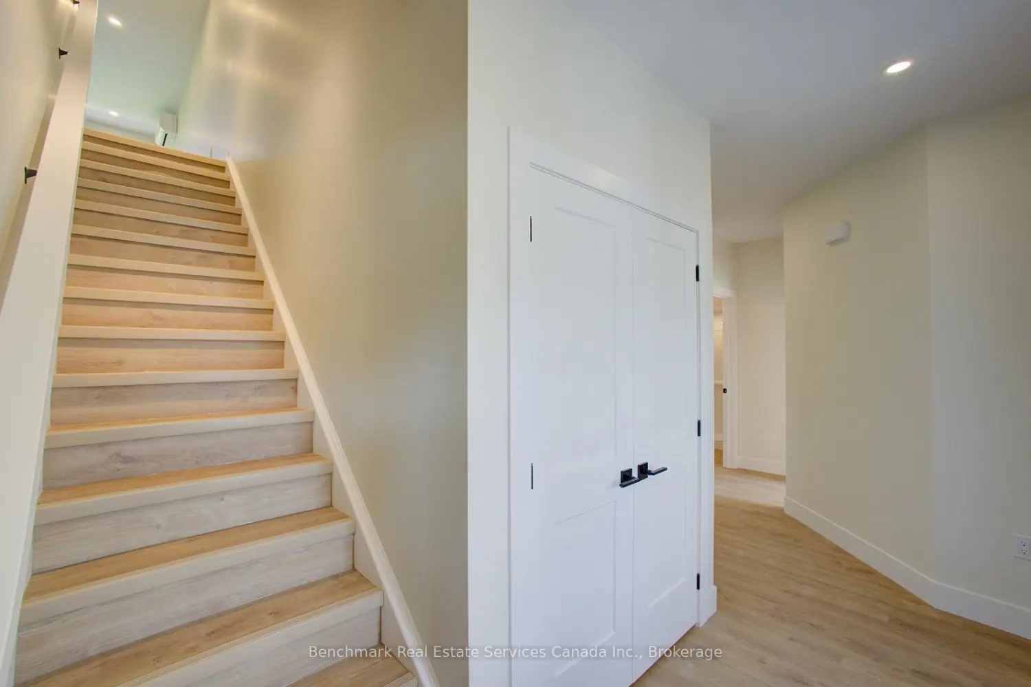 1182 Queen Street 56