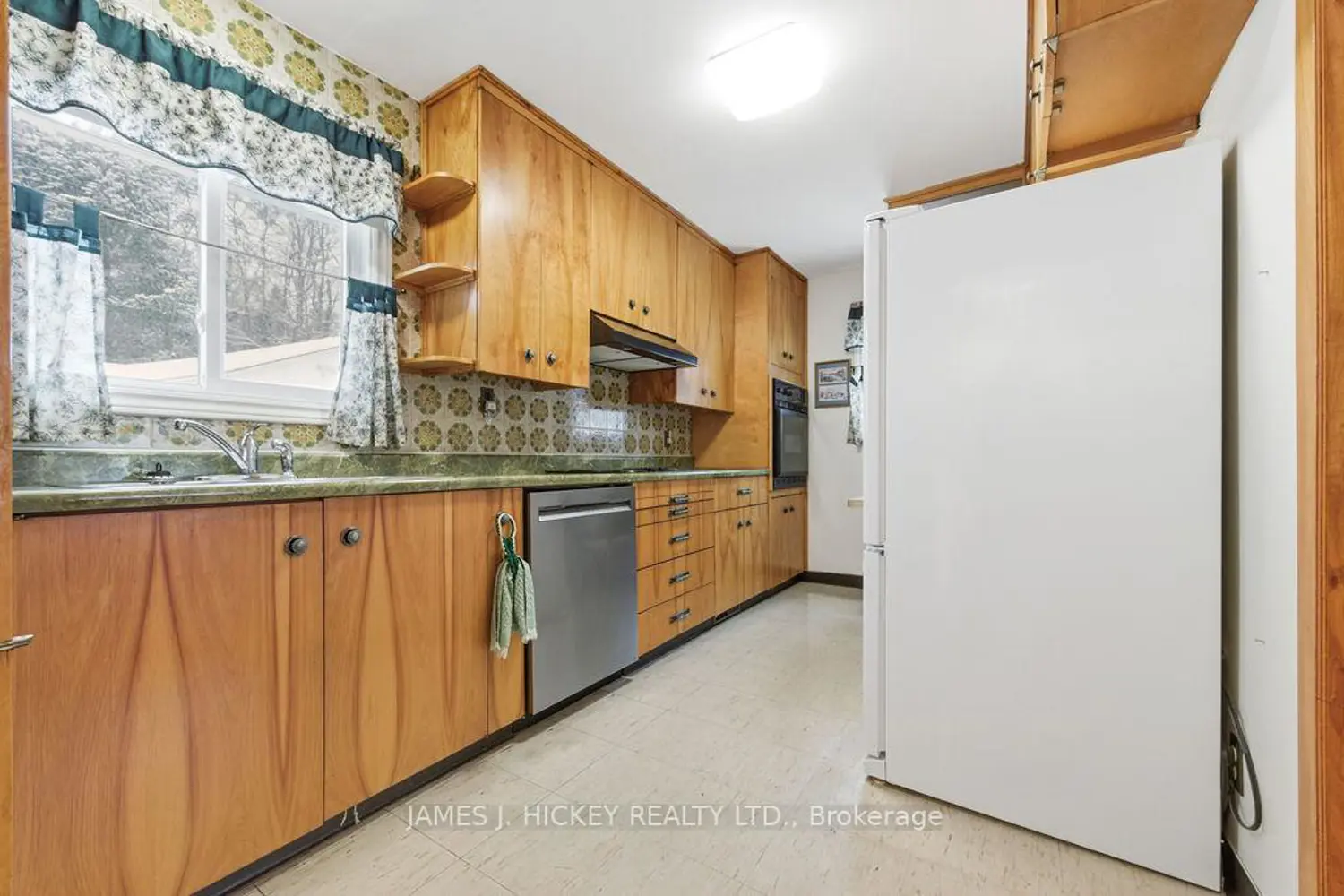 Additional image 4 of 94 Glendale Avenue