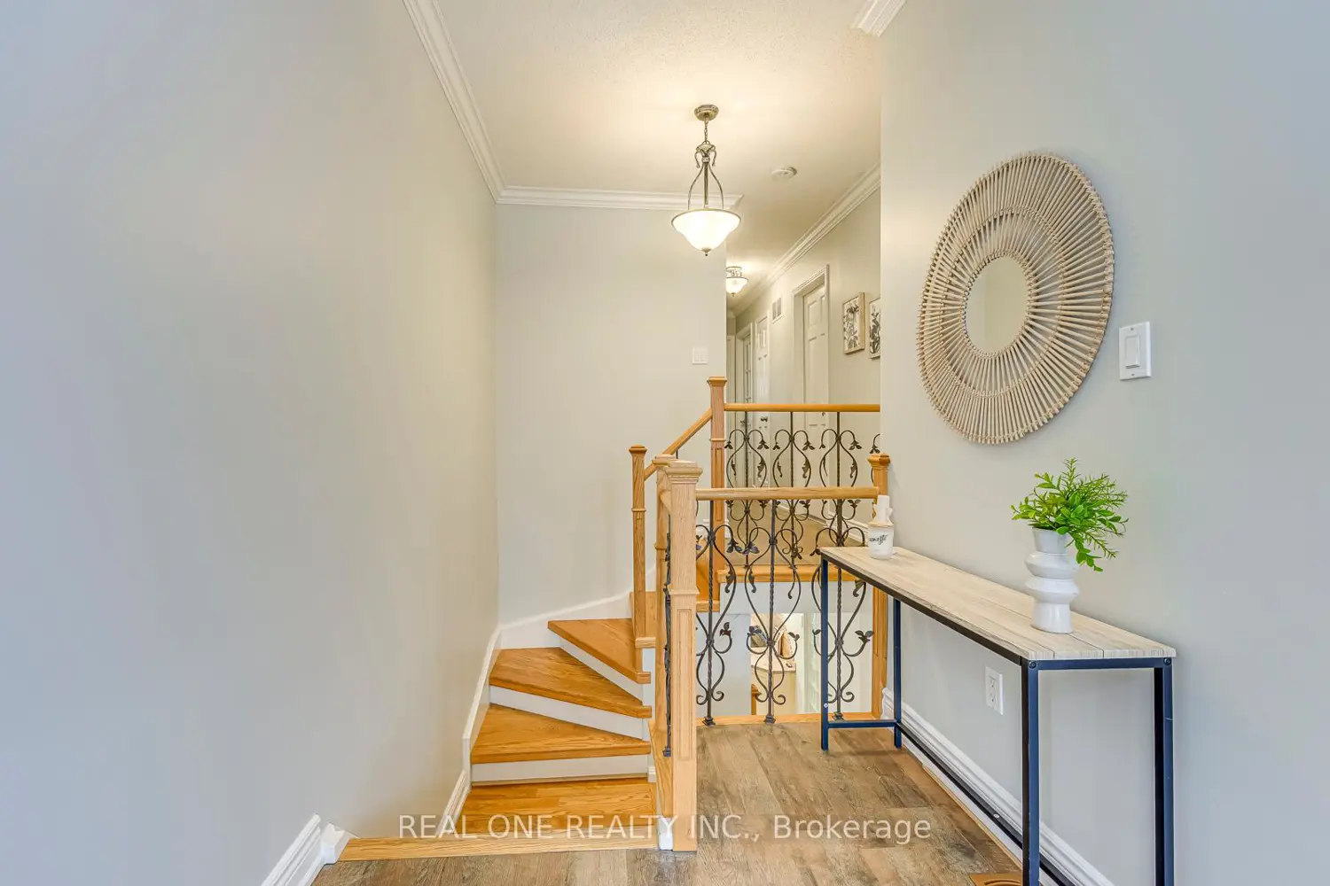 Additional image 14 of 2006 Glenada Crescent 2