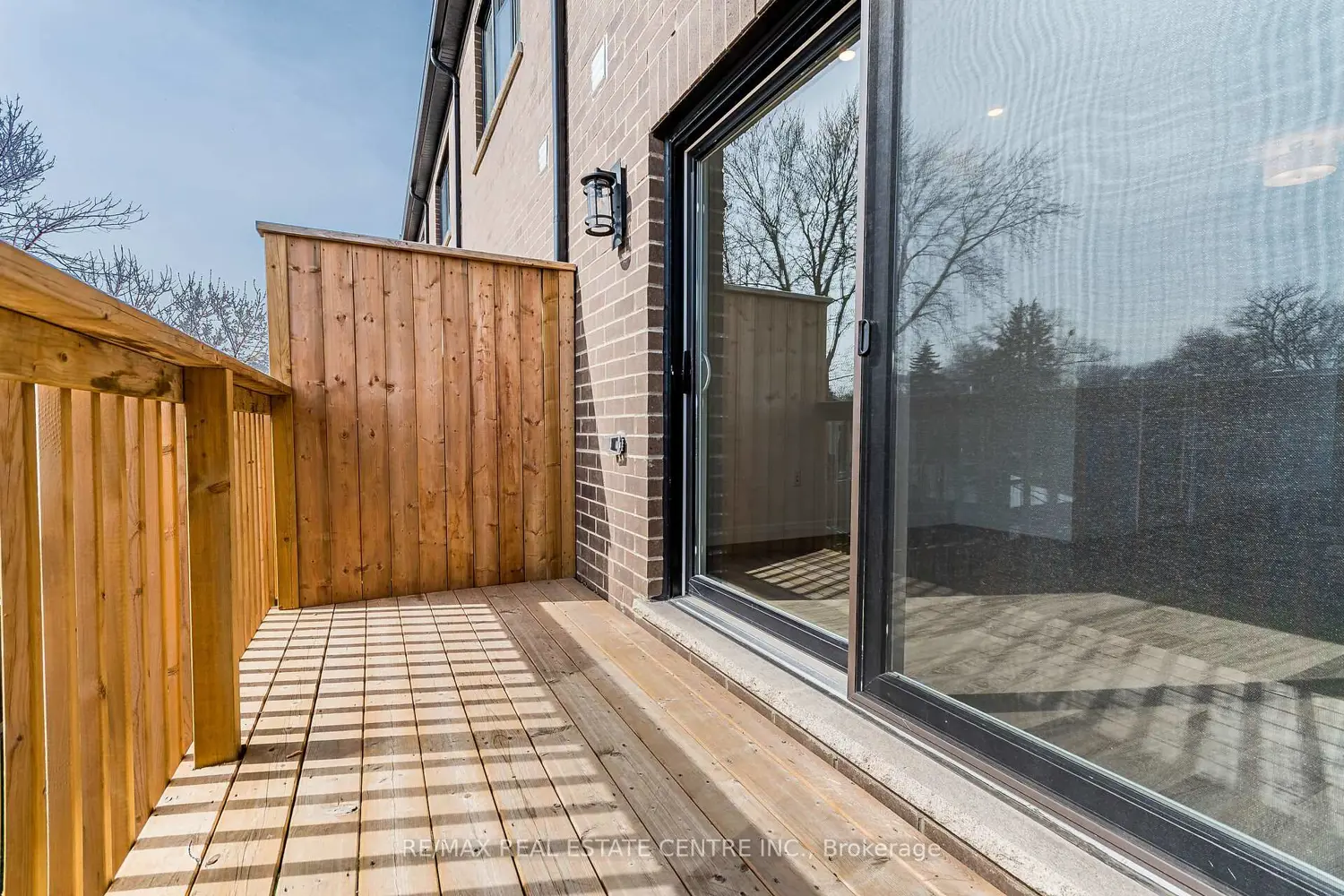 Additional image 5 of 270 Melvin Avenue 33