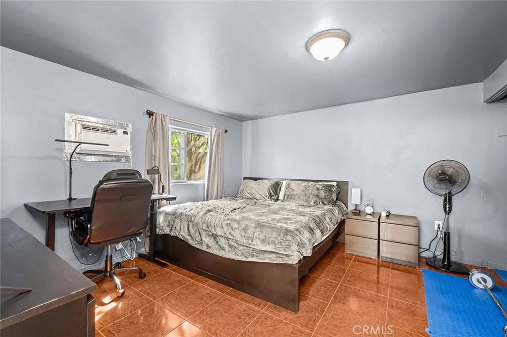 Additional image 26 of 5026 W Roberts Dr, Santa Ana, CA 92704