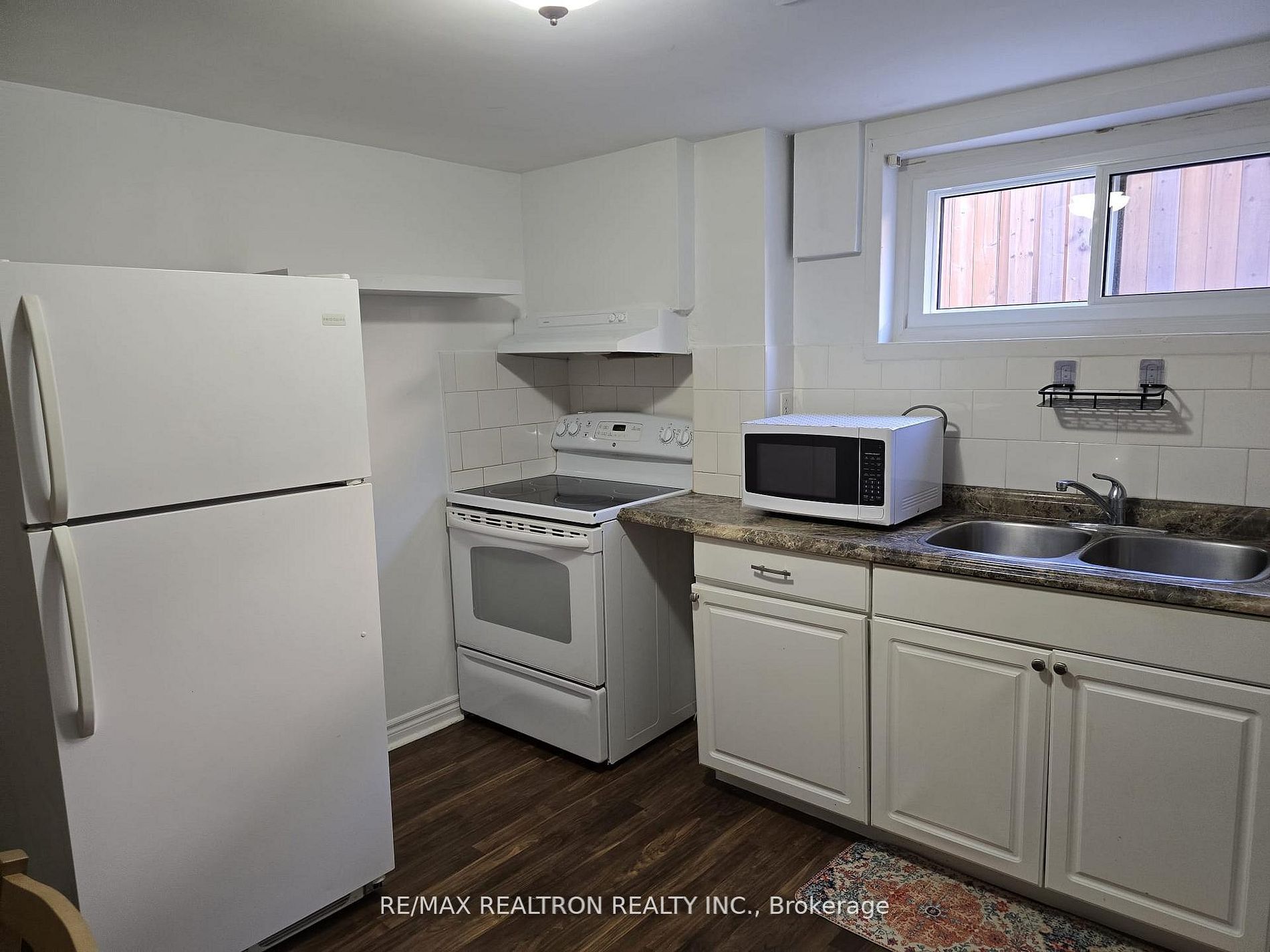 Additional image 4 of 73 Fallingdale Crescent E, Toronto, ON, M3J 1C4