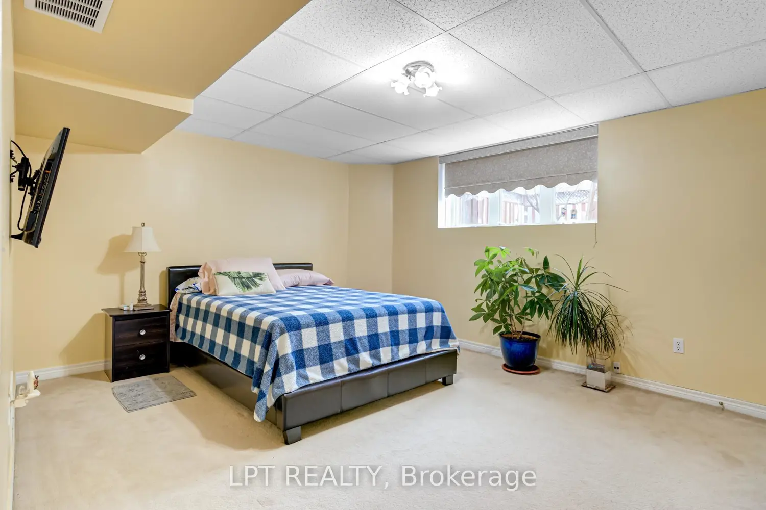 Additional image 17 of 19 Treeline Boulevard