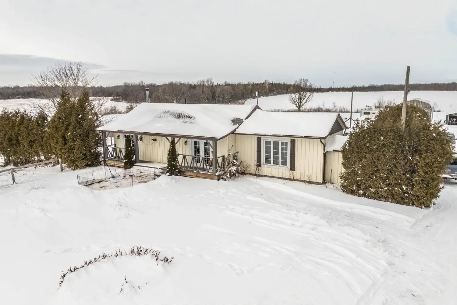 21237 Concession 6 Road