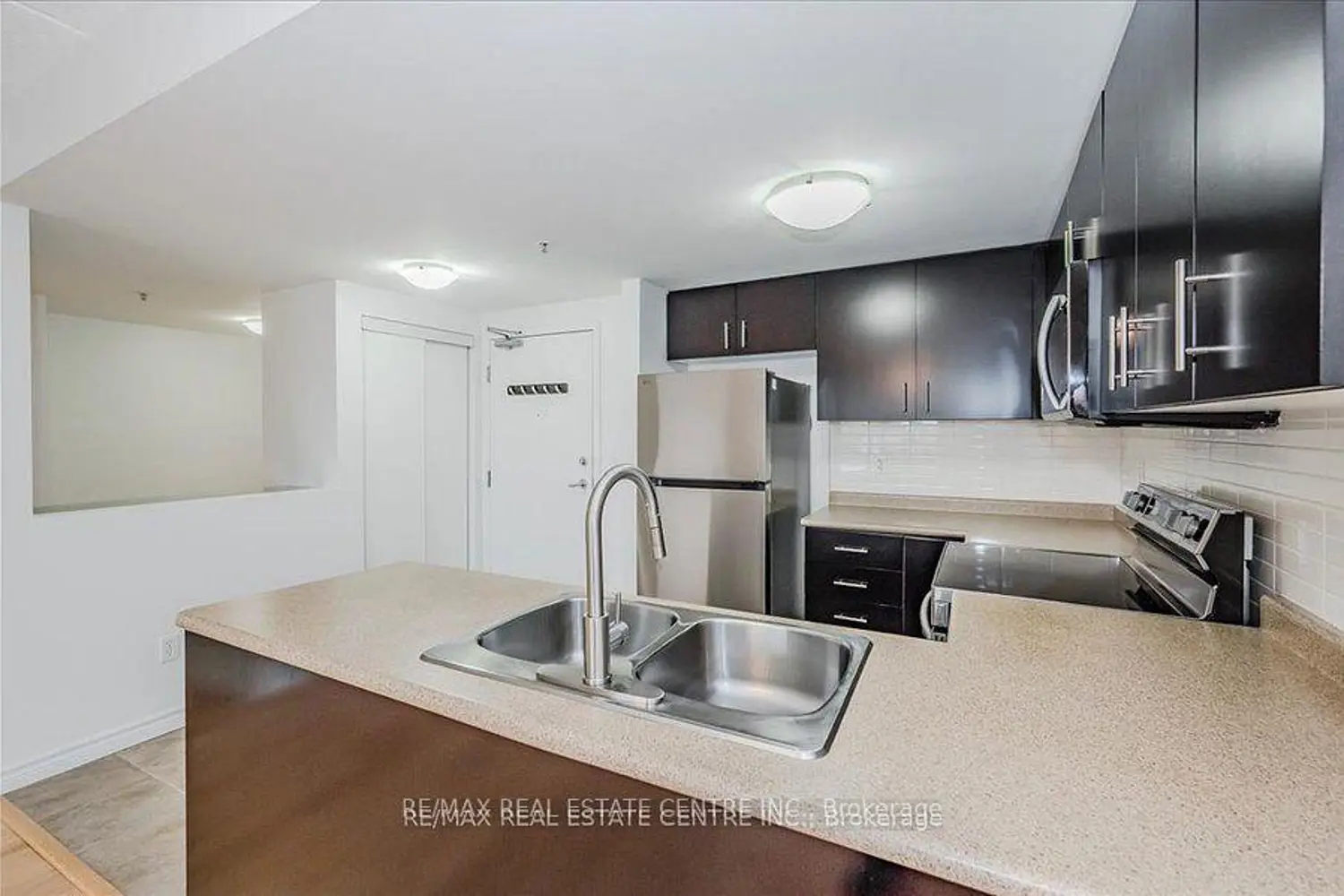 Additional image 3 of 41 Goodwin Drive 202