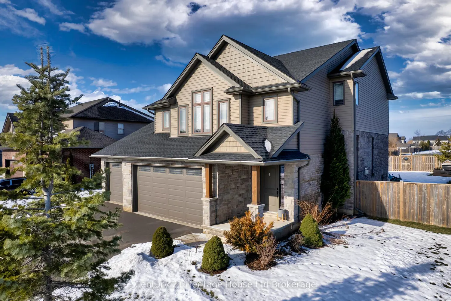 81 Graydon Drive photo 2