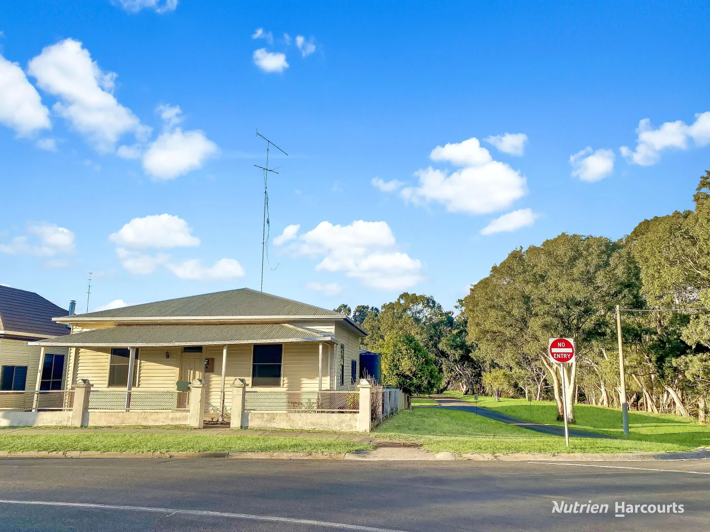 Additional image 12 of 2 Clarke Street, Casterton VIC 3311