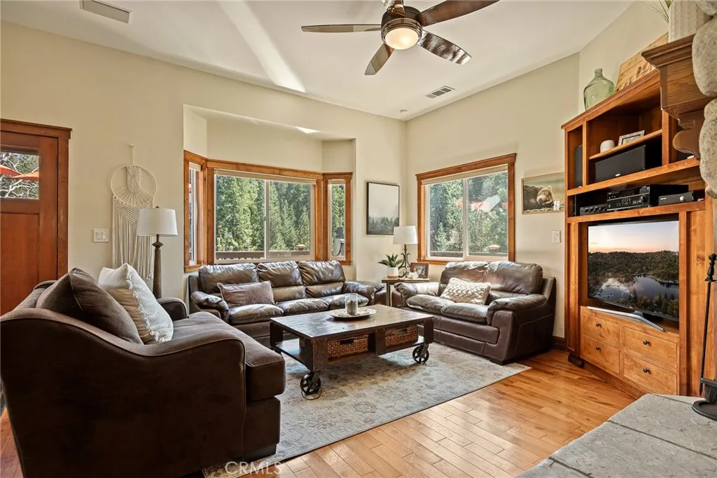 Additional image 61 of 813 Brentwood Dr, Lake Arrowhead, CA 92352