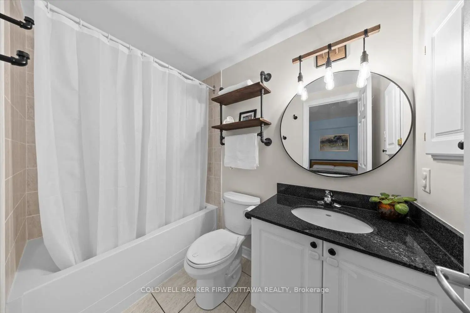 Additional image 12 of 445 Laurier Avenue 1401
