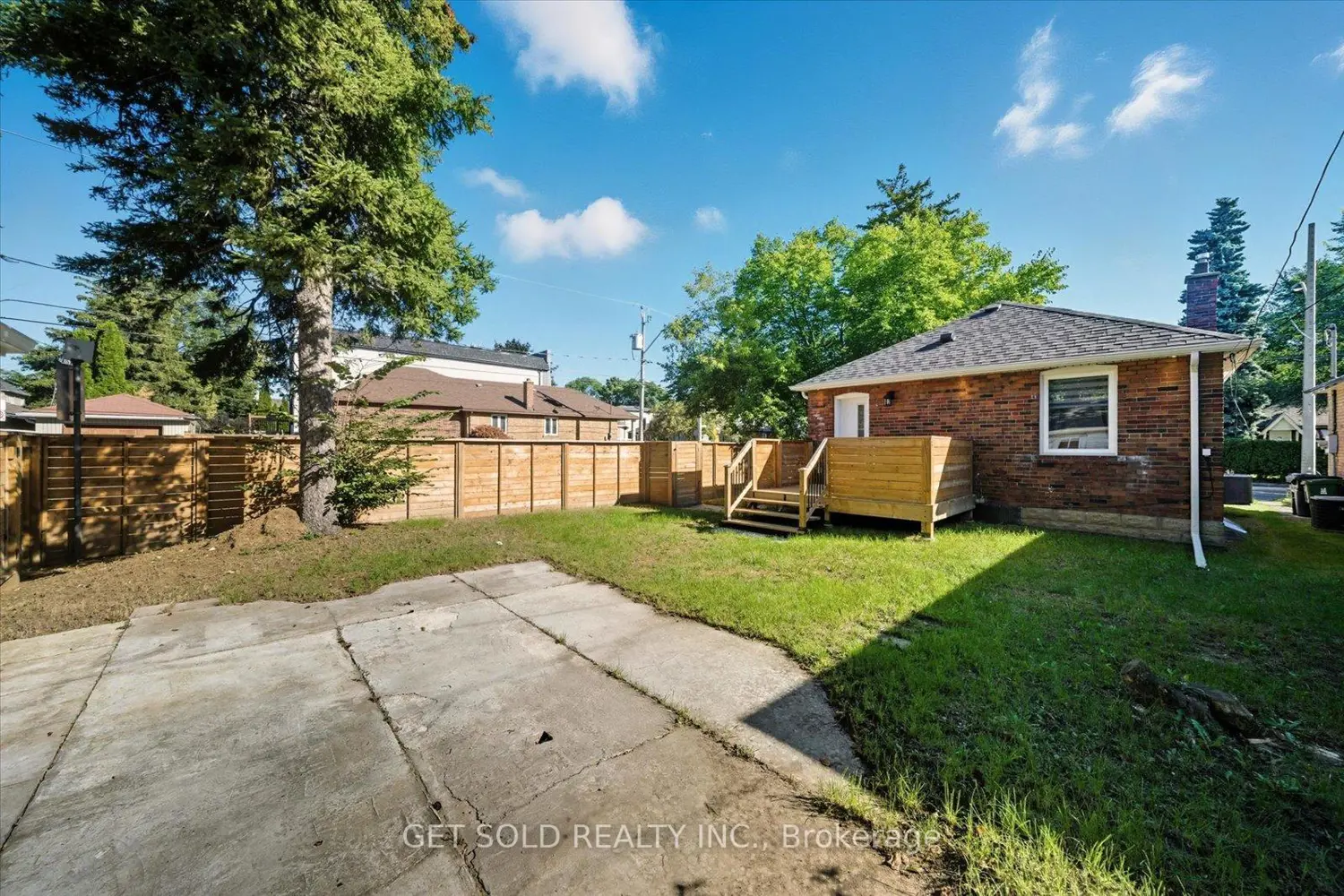 Additional image 19 of 74 St Hubert Avenue