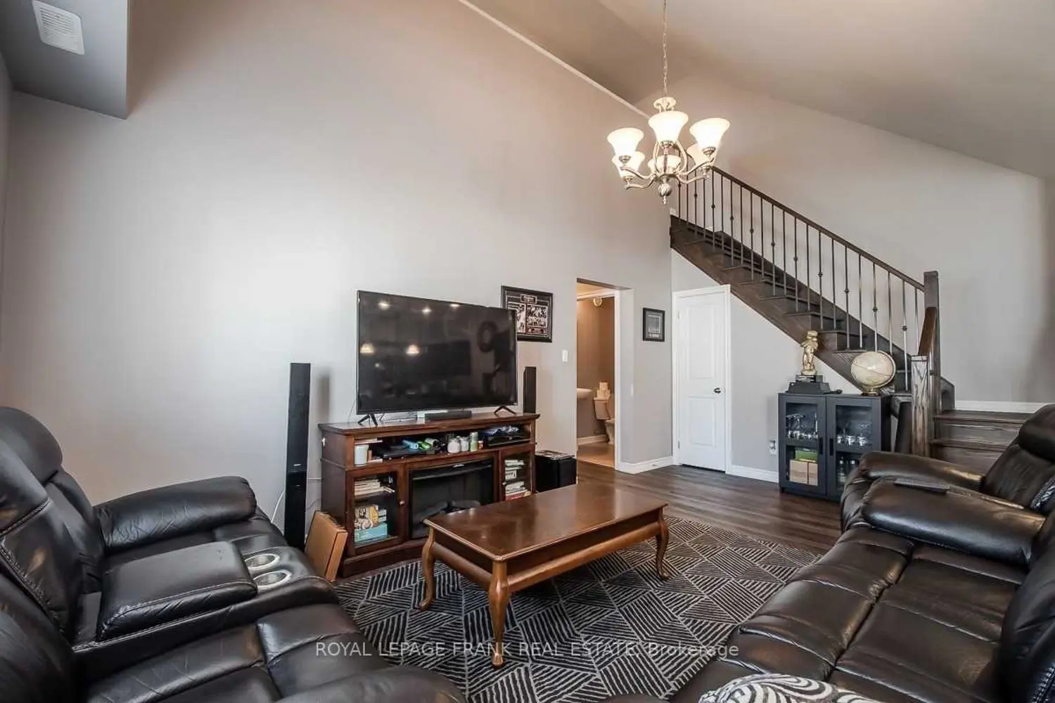 Additional image 7 of 805A Dundas Street