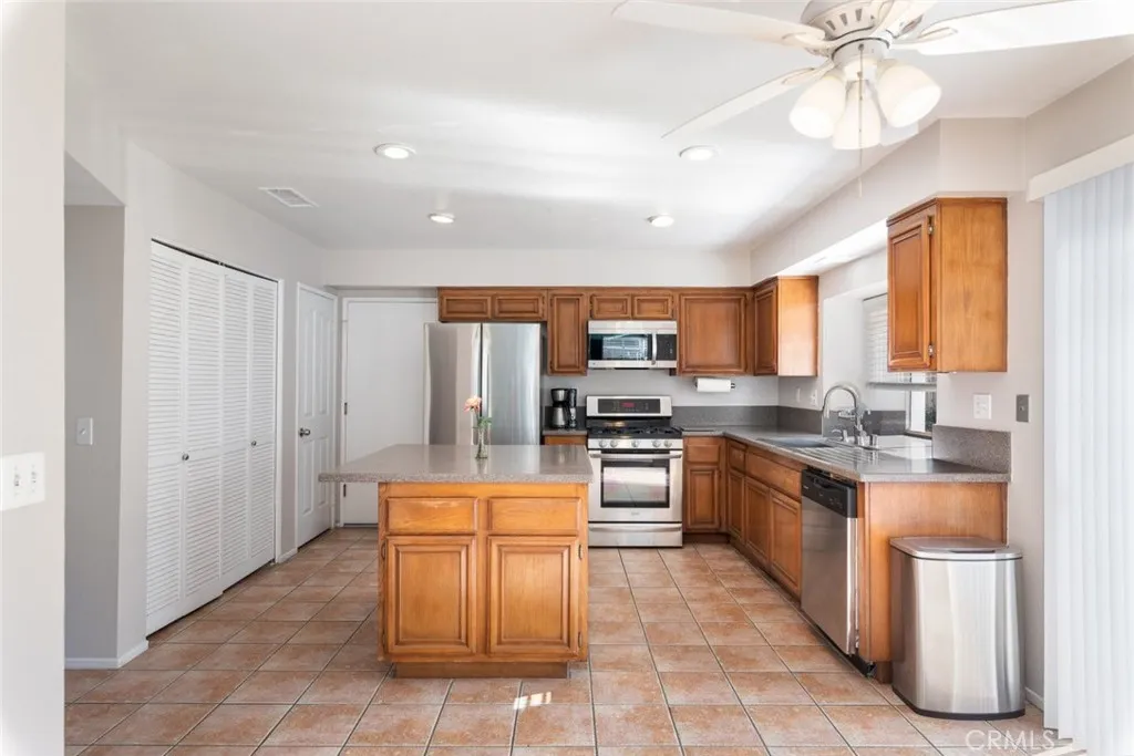 Additional image 19 of 7794 Longs Peak Dr, Jurupa Valley, CA 92509