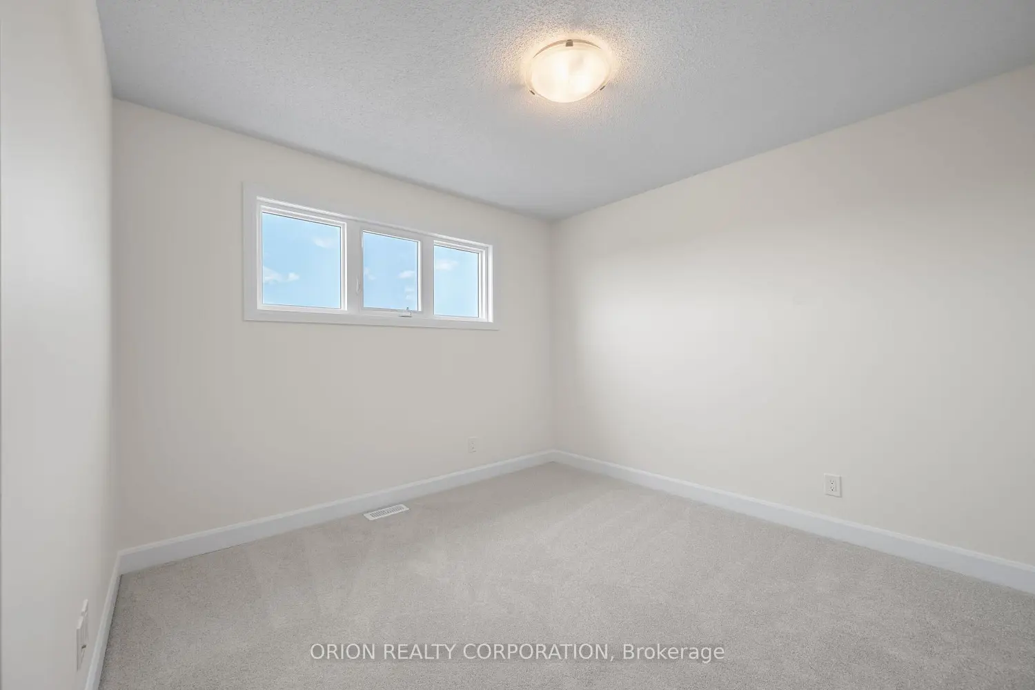 Additional image 14 of 414 Buckthorn Drive